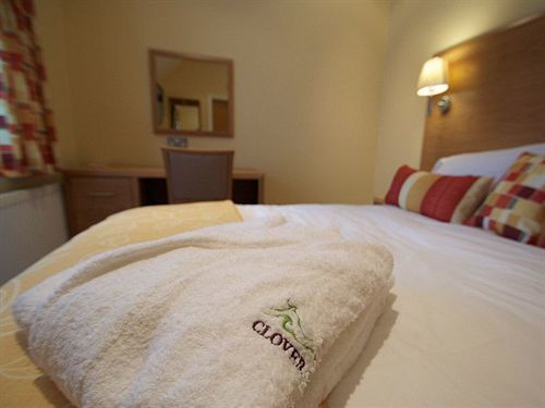 Clover Spa And Hotel Бирмингем Экстерьер фото